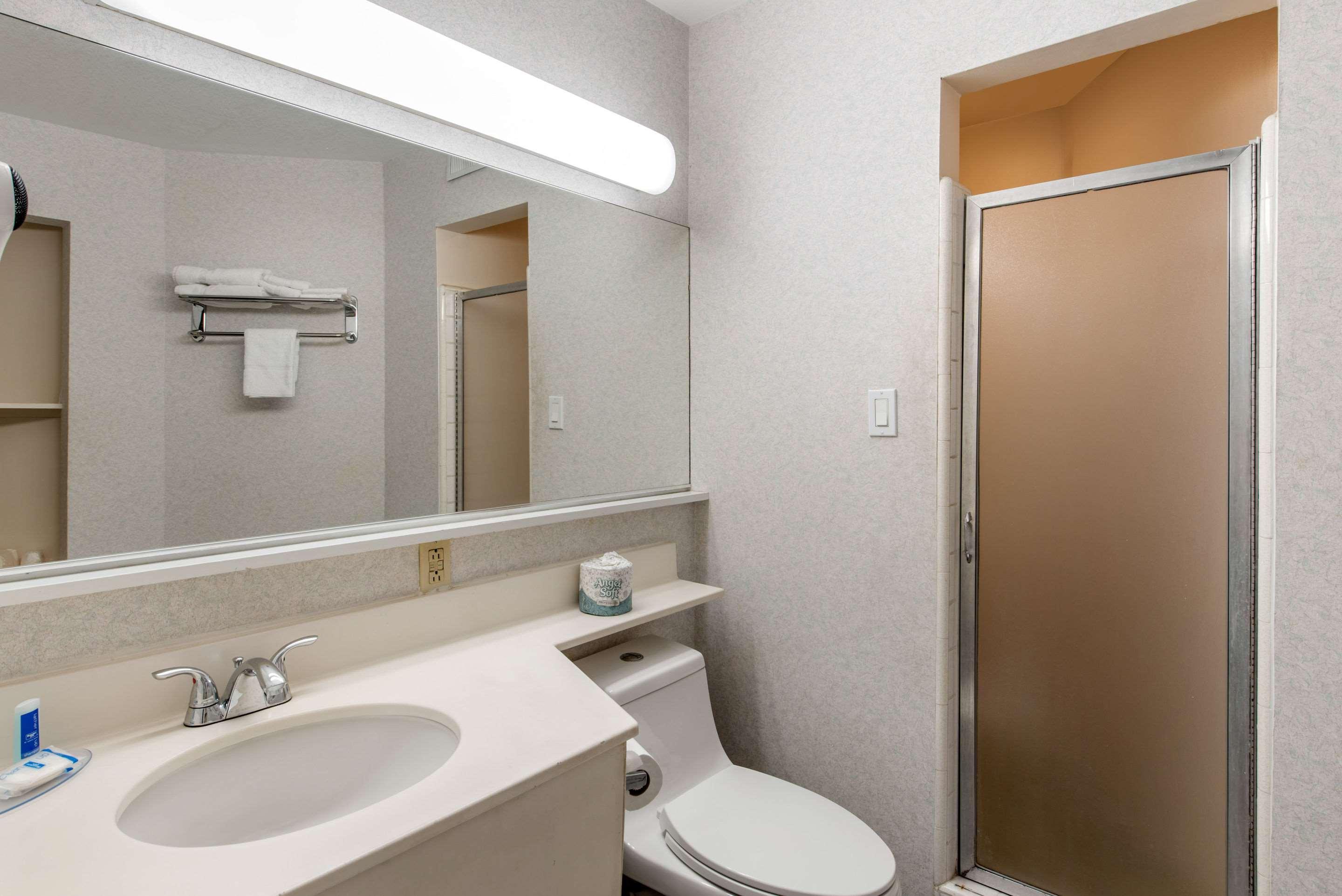 Abode Hotel Redding Bagian luar foto