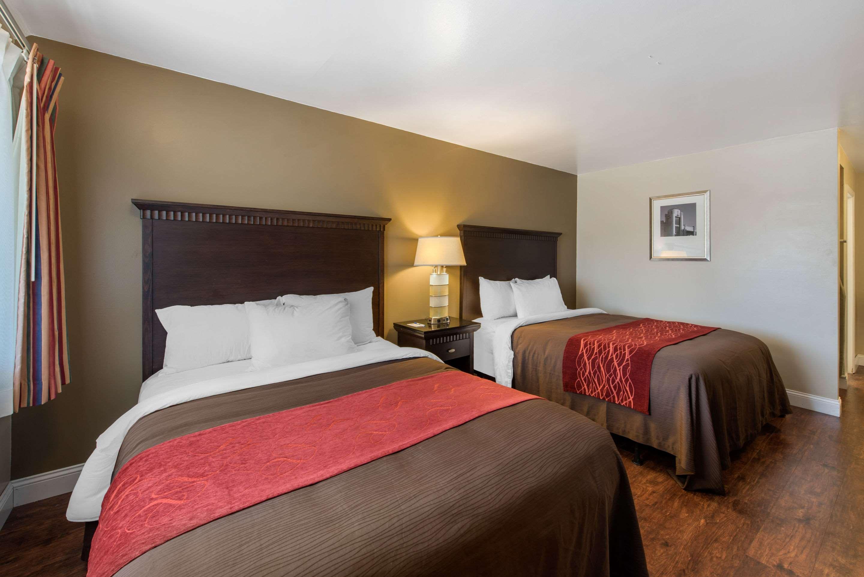 Abode Hotel Redding Bagian luar foto