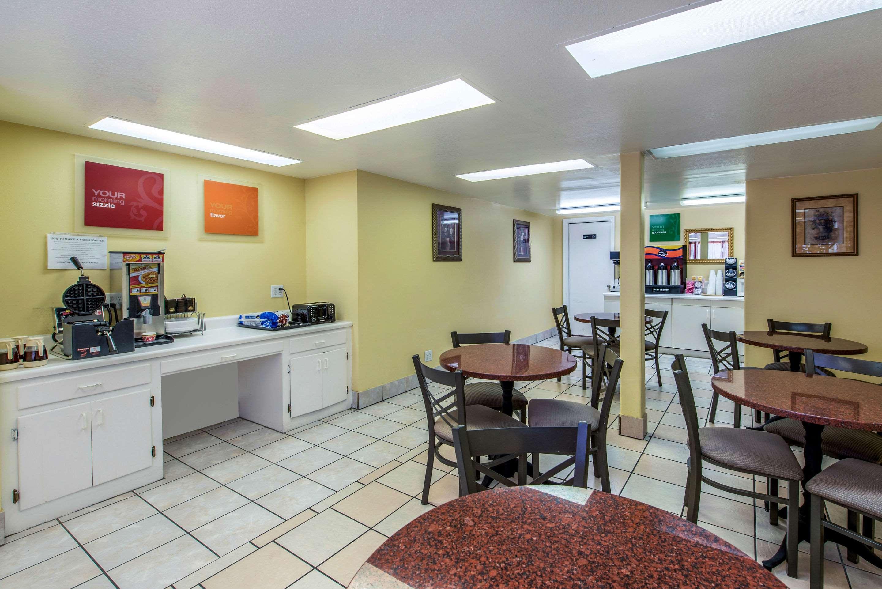 Abode Hotel Redding Bagian luar foto