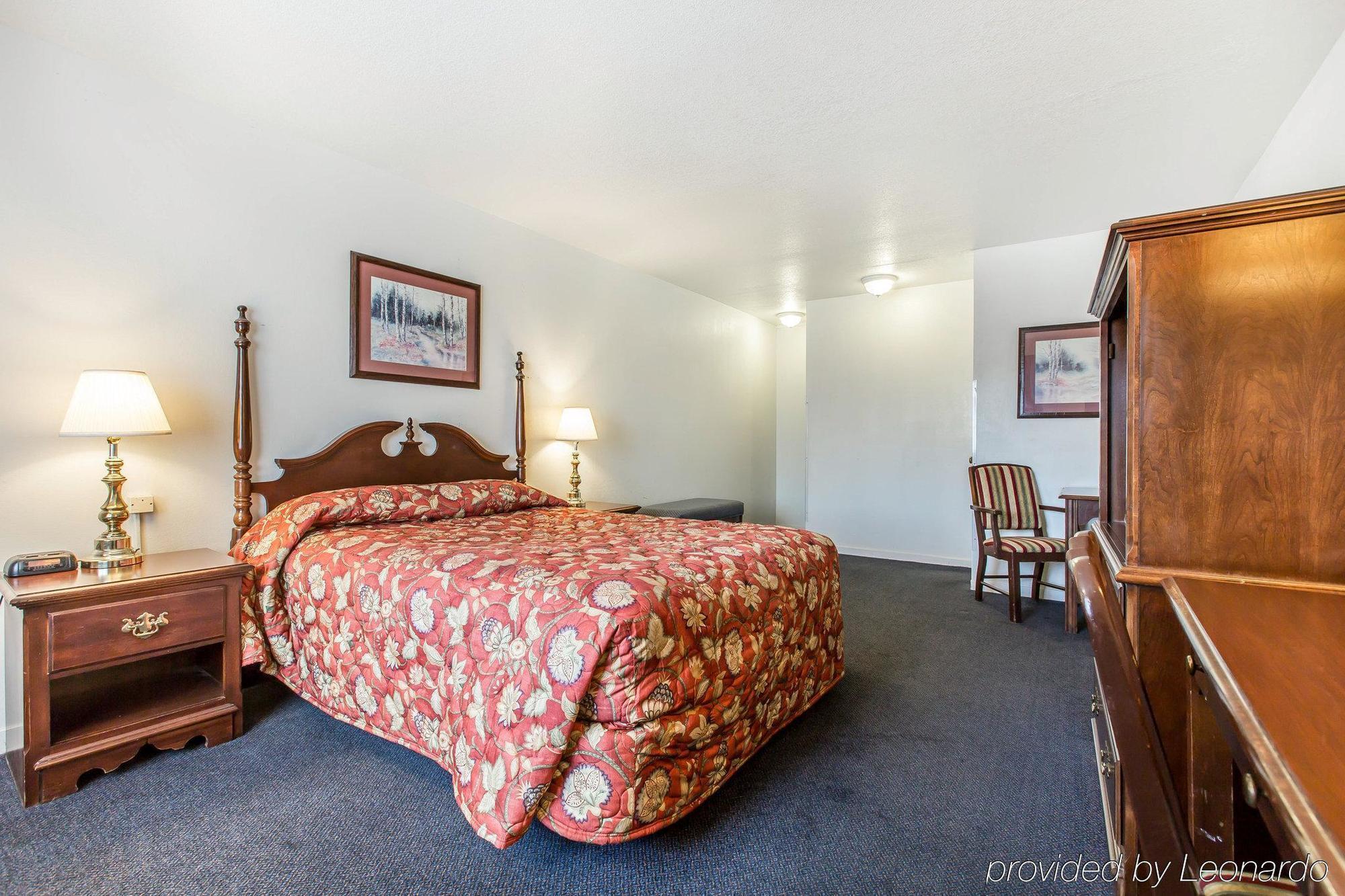 Abode Hotel Redding Ruang foto