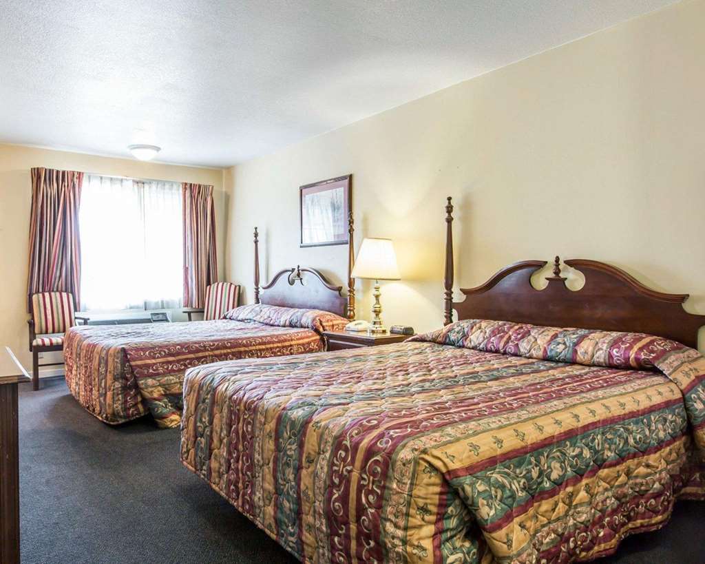 Abode Hotel Redding Ruang foto