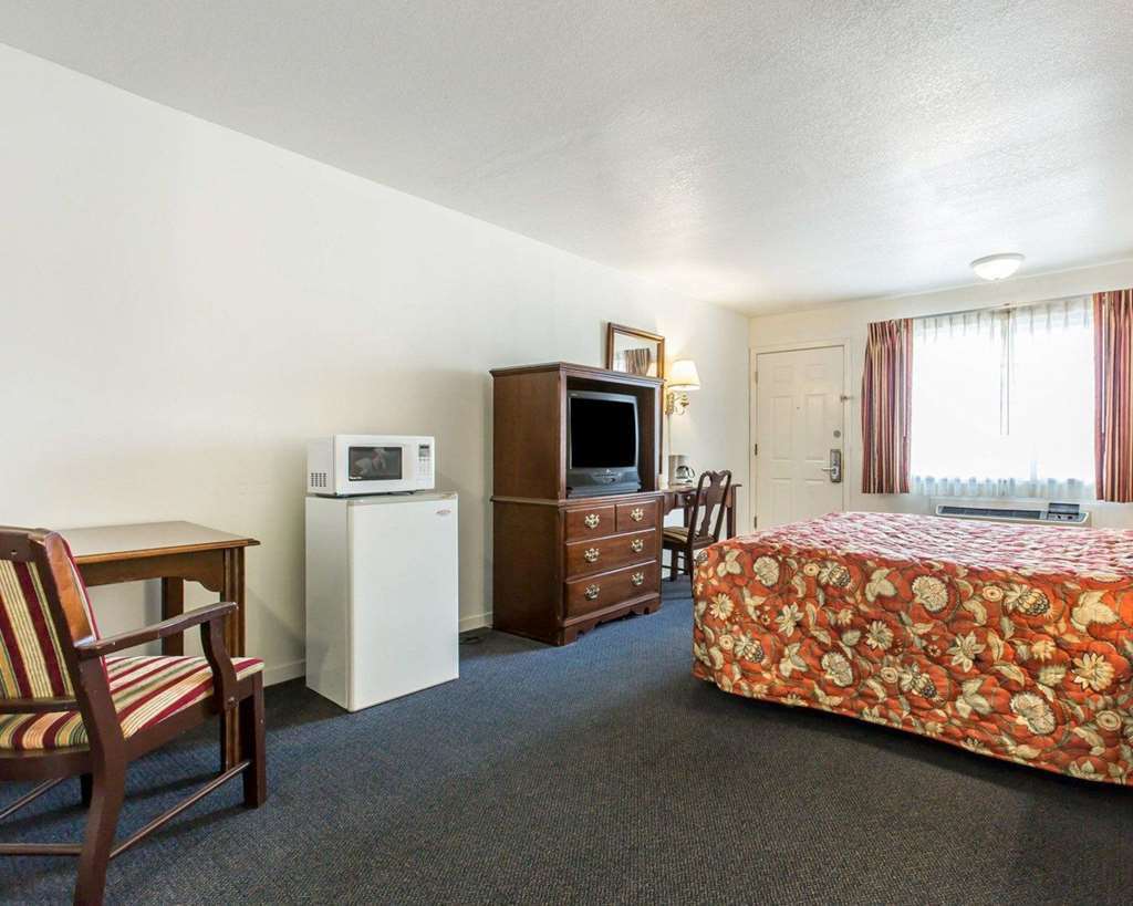 Abode Hotel Redding Ruang foto