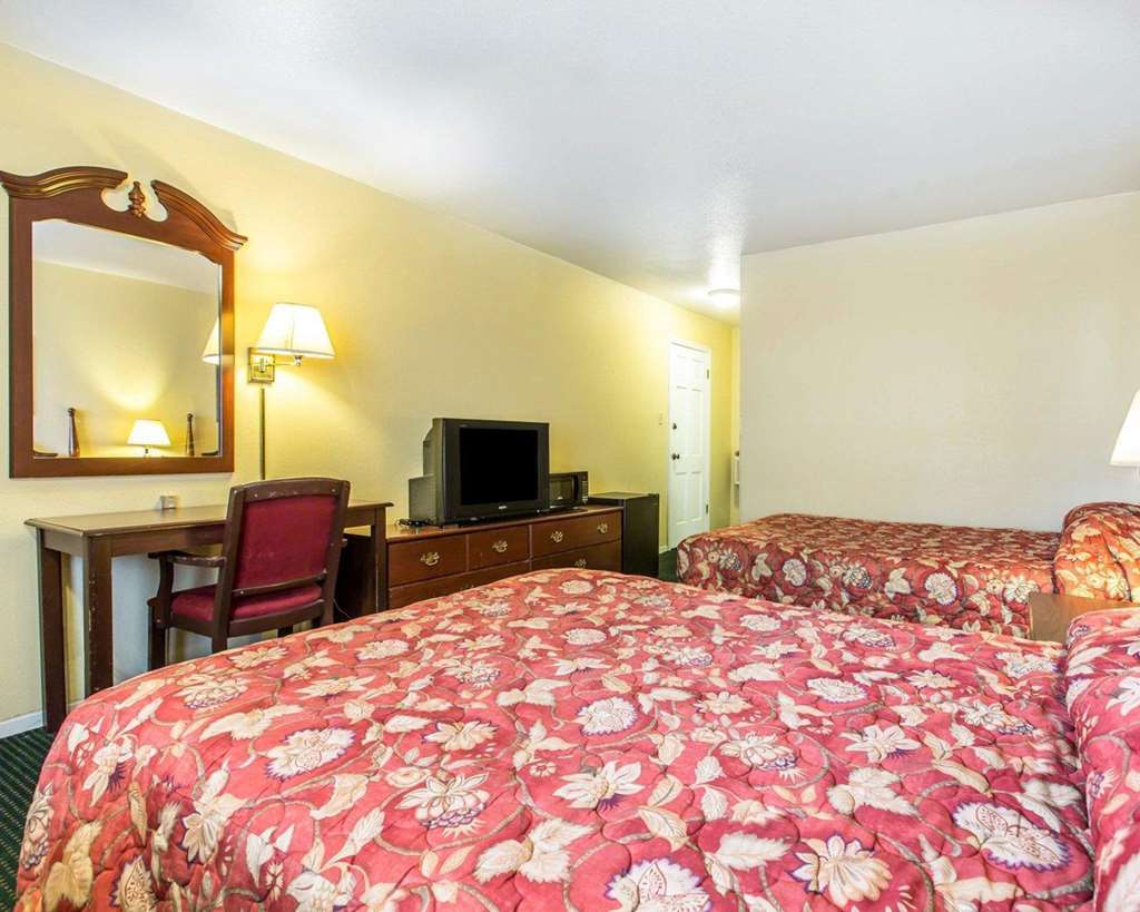 Abode Hotel Redding Ruang foto